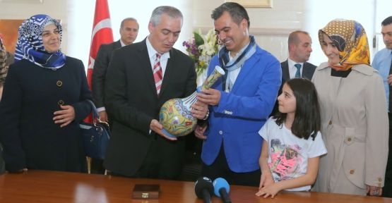  Ak Parti’den Eyüp Belediye Başkanı seçilen Remzi Aydın, görevi,