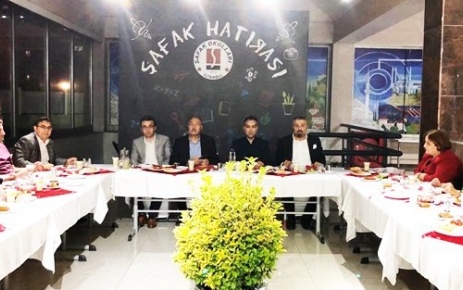Şafak Okulları Yönetim Kurulu Başkanı İsmail Şatıroğlu "Şafak Okullarının müdür