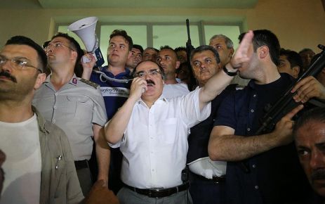 Sakarya Valisi Hüseyin Avni Coş, FETÖ'nün darbe girişimi hakkında, "14