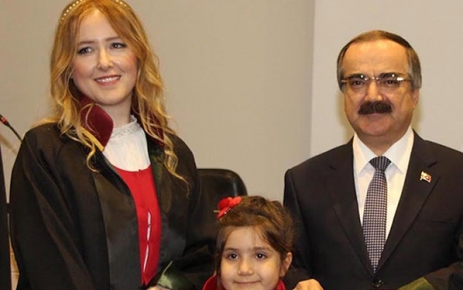 Sakarya Valisi Hüseyin Avni Coş'un, eşi Aylin Özer Coş 