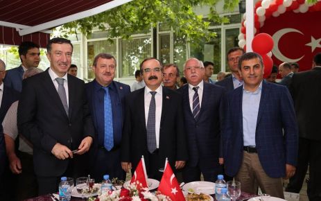 Sakarya Valilği Bayramlaşma programı düzenledi.