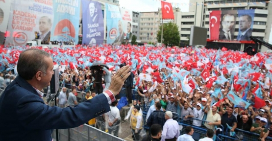 Başbakan Recep Tayyib Erdoğan'ı,Samsunlular Cumhurbaşkanı gibi karşıladı.