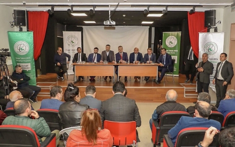 Gaziosmanpaşa Belediyesi'nin düzenlediği geleneksel halk meclisi toplantısı Sarıgöl Mahallesin'nde yapıldı.