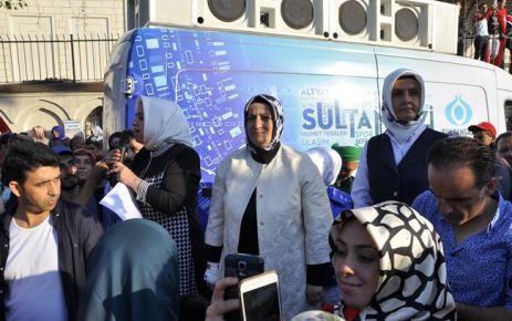 Sultangazi Kadın Kolları demokrasi dedi AK Parti Sultangazi İlçe Başkanlığı Kadın Kolları halkı demokrasiye sahip