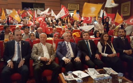Teşkilat Başkanı Ataş, teşkilatlar partilerin omurgası AK Parti Genel Başkan Yardımcısı, Teşkilat Başkanı ve İstanbul Milletvekili