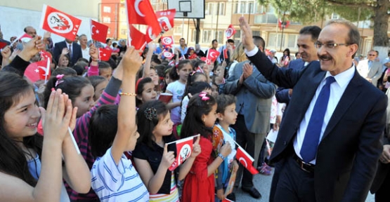 Uşak Valisi Seddar Yavuz"İlimizde derslik ihtiyacının  plan ve proje