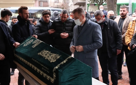 Gaziosmanpaşa Belediye Başkanı Hasan Tahsin Usta'nın kuzeni Kemal Usta ebediyete