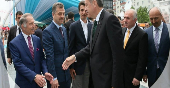 Gaziosmanpaşa Belediye Başkanı Hasan Tahsin Usta,Sultangazi belediye hizmet binasının açılışına