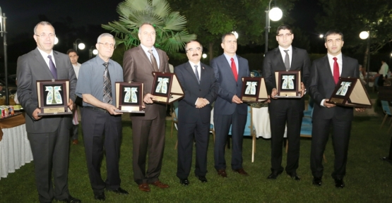 Sakarya Valisi Hüseyin Avni Coş,Sakaryalı engelliler ve aileleriyle birlikte iftar