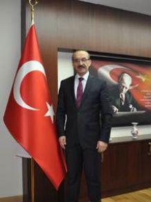 Muş Valisi Seddar Yavuz,Kadir Gecesi mesajı yayınladı.