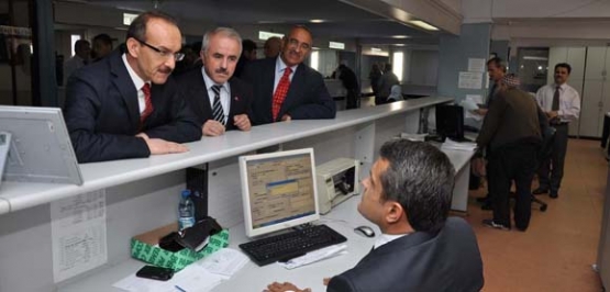 Uşak Valisi  Seddar Yavuz'un  Uşak’ta ki kamu kurumlarının