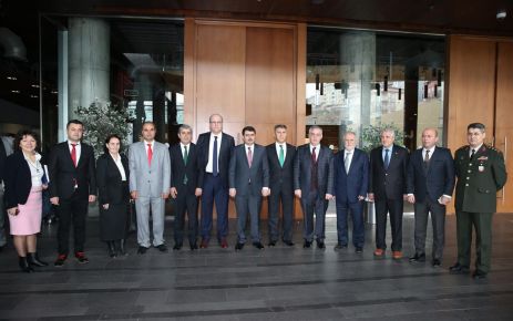 Eyüp’te düzenlenen İstanbul Valiliği İlçe Buluşmaları toplantısında İstanbul Valisi Vasip