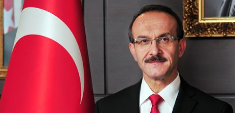 Muş Valisi Seddar Yavuz,Öğretmenler günü nedeniyle bir masaj yayımladı.
