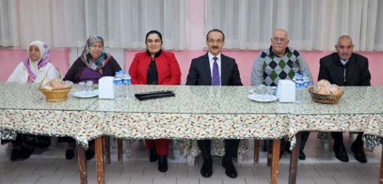 Uşak Huzurevinde duygusal buluşma gerçekleşti.