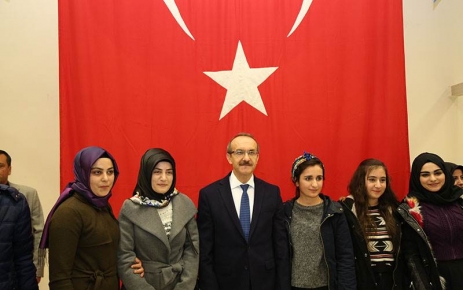 Muş Valisi Seddar Yavuz "Türkiye iç ve dış hain kuşatmalara