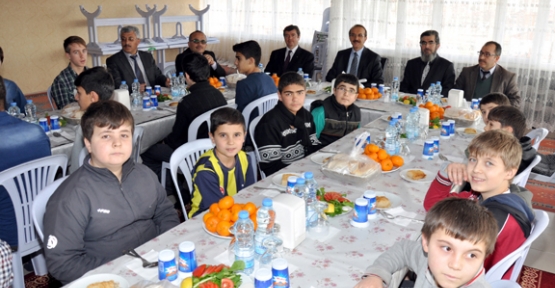 Uşak Valisi Seddar  Yavuz, Kur’an Kursları ve hafızlık müesseselerinde