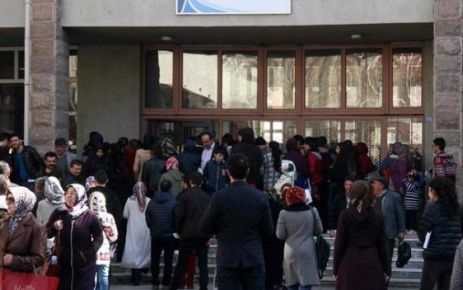Üniversiteye girişte birinci aşama olan Yükseköğretime Geçiş Sınavı (YGS) sona