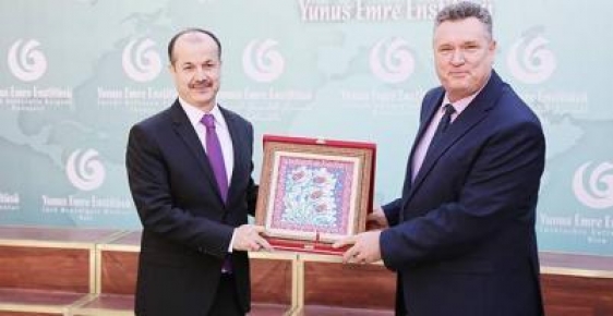 Yunus Emre Enstitüsü Başkanı Prof. Dr. Şeref Ateş, Kosova Cumhuriyeti