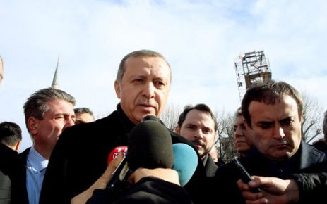 Cumhurbaşkanı Erdoğan, terörle mücadeleyi eleştiren akademisyenler bildirisine yönelik olarak "Zalimlerle