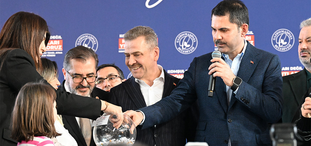 Gaziosmanpaşa'da konuşan Cumhur İttifakı İstanbul Büyükşehir Belediye (İBB) Başkan Adayı