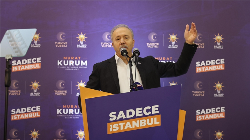 AK Parti Küçükçekmece Belediye Başkan adayı Aziz Yeniay'ın seçim çalışması