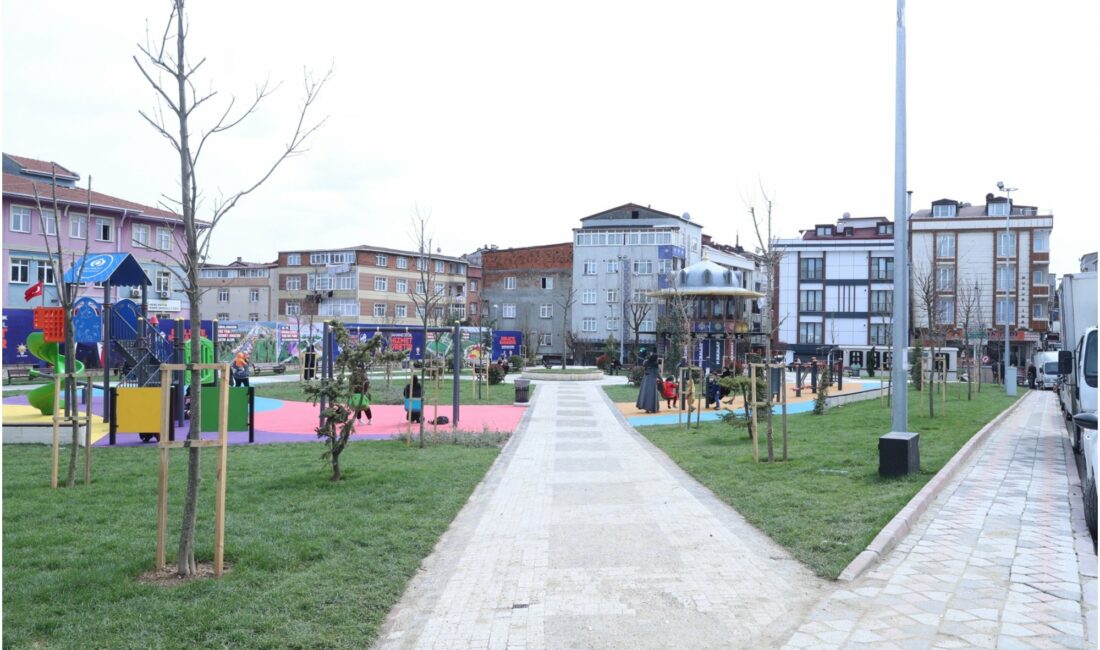 Sultangazi Belediye Başkanı Abdurrahman Dursun, sosyal yaşam alanlarının kalitesini artırmaya
