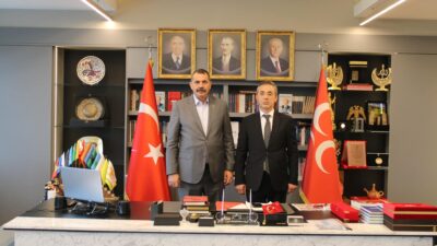 Milliyetçi Hareket Partisi İstanbul İl Başkanı Sertel Selim,  İş