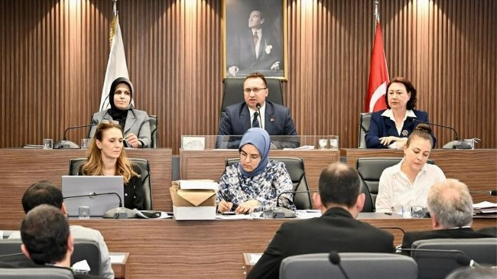 Gaziosmanpaşa Belediye Meclisi'nde göreve seçilen isimler belli oldu.
