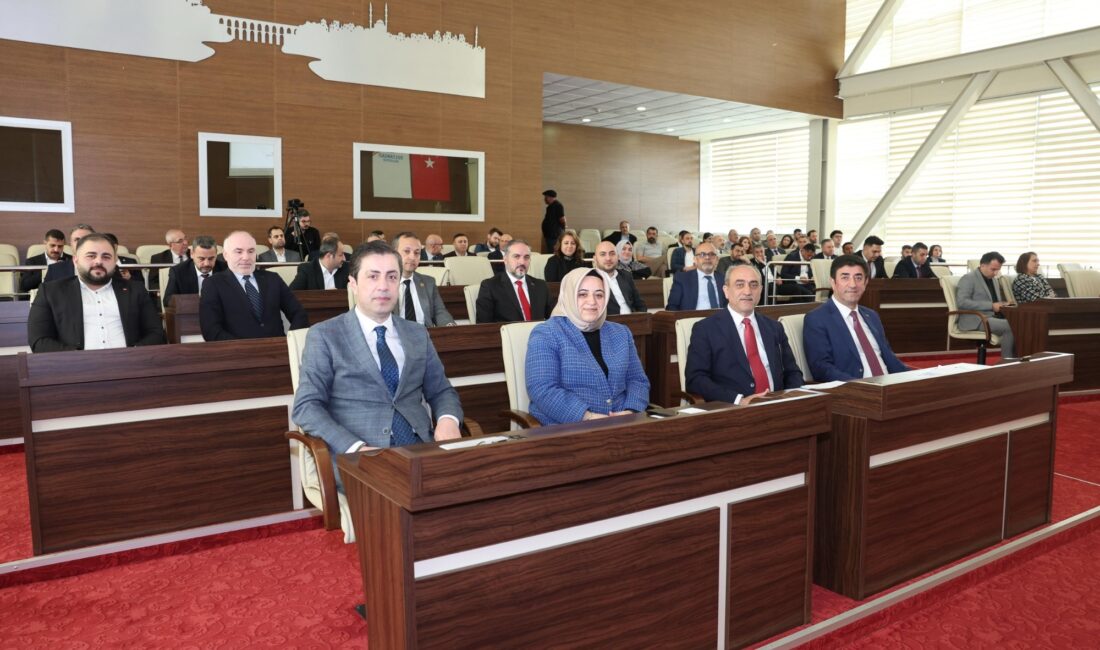 Sultangazi Belediye Meclisi yeni dönemde ilk toplantısını gerçekleştirdi.