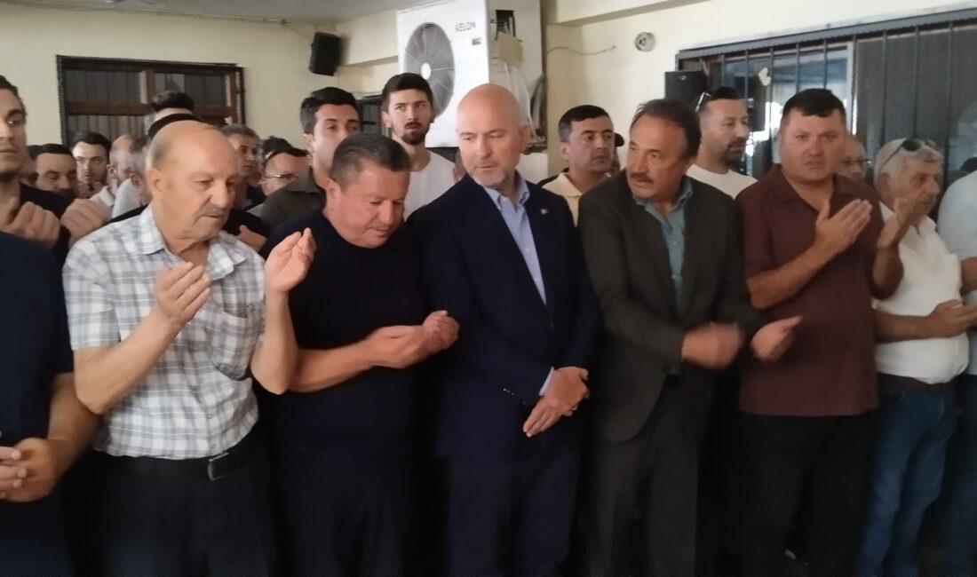 Köksal, Ünsal ve Yavuz kardeşlerin babaları  öğretmen Yusuf Aykutoğlu