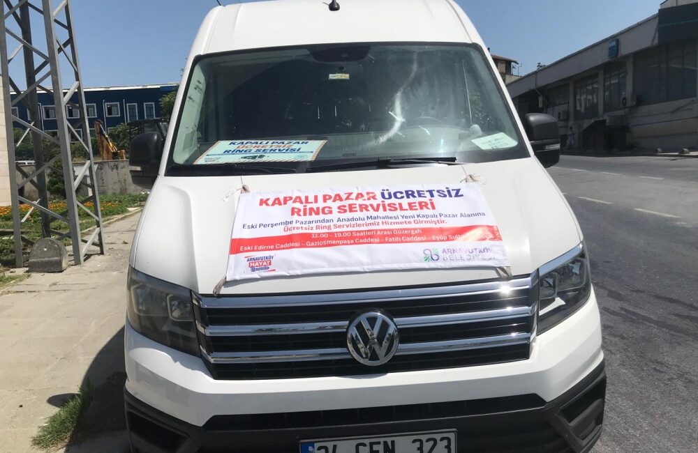 Arnavutköy Belediyesi, ücretsiz ring servis hizmetini başlattı.