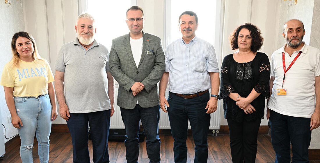 Gaziosmanpaşa Belediye Başkanı Hakan Bahçetepe, Babalar Günü dolayısıyla düzenlenen programda