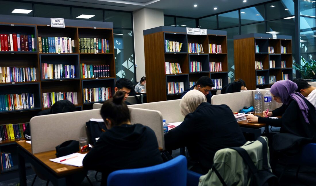 Bağcılar’da 2 kütüphane daha hizmete girdi.
