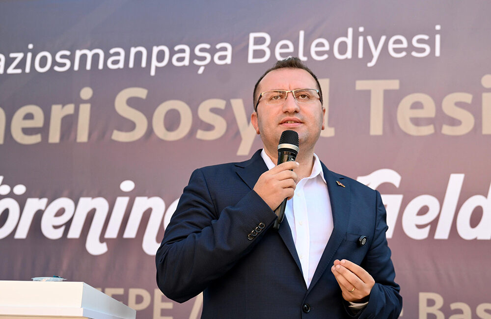 Gaziosmanpaşa Belediye Başkanı Hakan Bahçetepe, "İlçemize yeni projeler kazandıracağız." dedi.