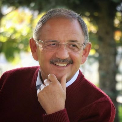 Çevre Şehircilik ve İklim Değişikliği Bakanı Mehmet Özhaseki İstifa etti.