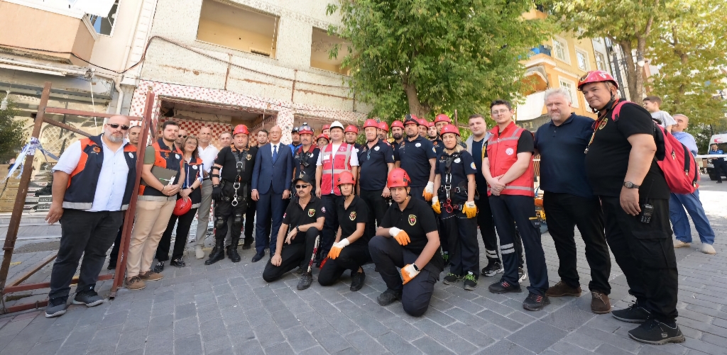 Gaziosmanpaşa Belediyesi, 17 Ağustos Marmara Depremi’nin 25. yılı dolayısıyla kapsamlı