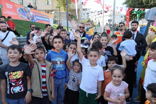 Arnavutköy Belediyesi, “Her Mahalleye Yeni Bir Park” projesini hayata geçiriyor.