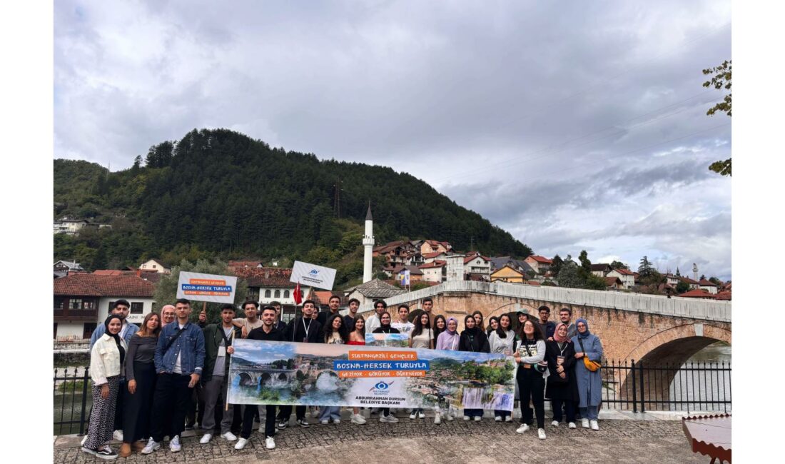 Sultangazi Belediyesi, SEDA ile hazırlanarak üniversite sınavında derece yapan öğrenciler