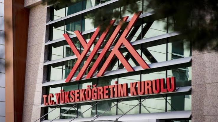 YÖK, diploma denklik konusunda hukuksuz uygulamalarını sürdürdü. 
