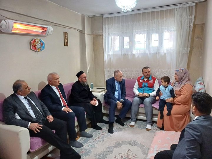 Gaziosmanpaşa Kaymakamı İskender Yönden “Ailemiz İstanbul Projesi kapsamında ilgili kurum