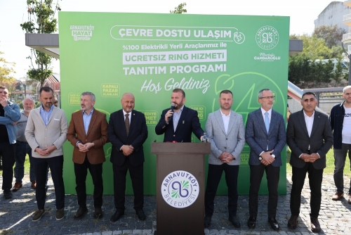 Arnavutköy'de elektrikli ve yerli ücretsiz ring araçları halkın hizmetine başladı.