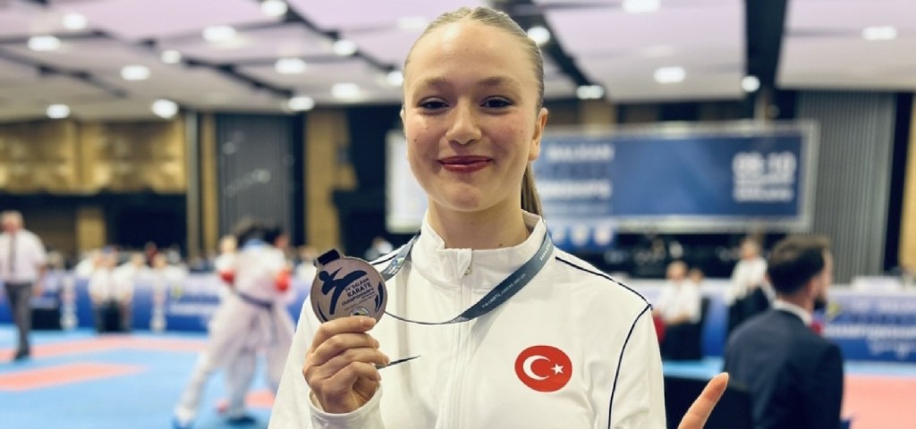 Gaziosmanpaşa Belediyesi Spor Kulübü’nün milli sporcusu Esma Sıla Evsan, 24.