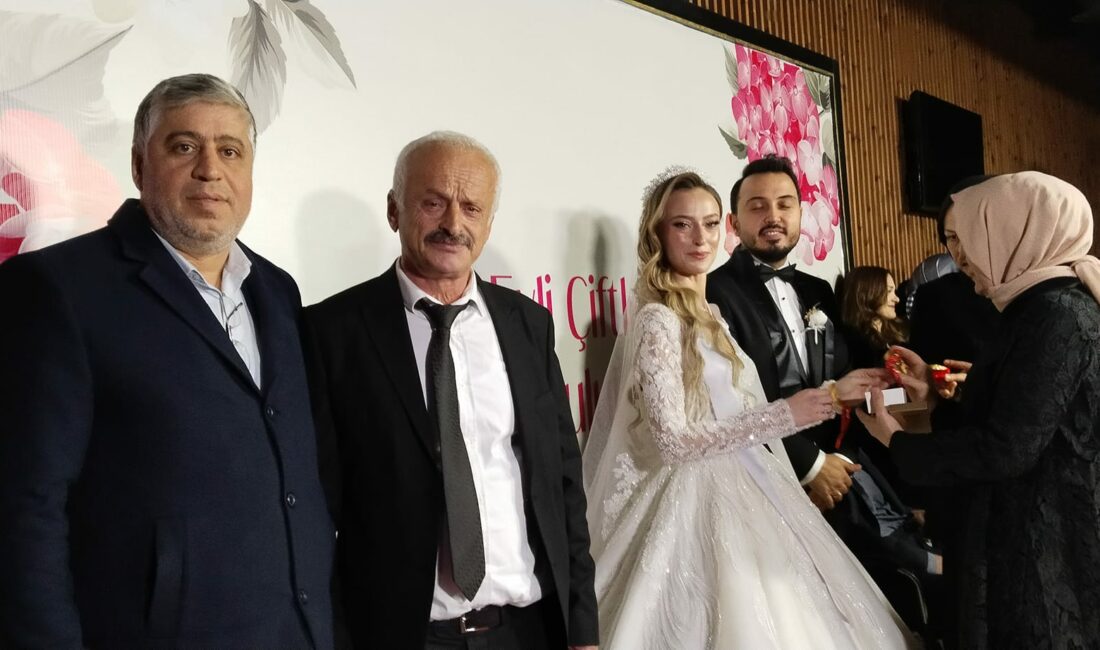 Mevlana Mahalle sakinlerinden ve Rize Eşrafından Nejdet Memişoğlu’nun kızının nikahı