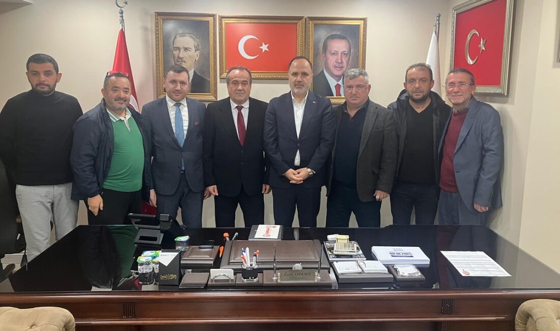 Gaziosmanpaşa Samsunlular Derneği Yönetimi Başkan Fatih Aydemir’e desteklerini açıkladı. 