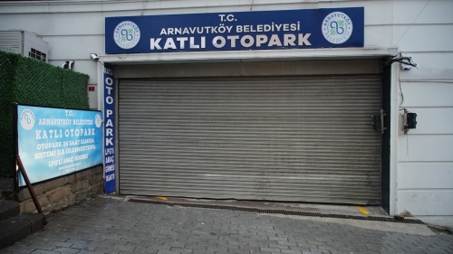 Merkez Mahallesi Katlı Otoparkı hizmete açıldı.