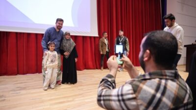 Arnavutköy Belediyesi’nin ev sahipliğinde gerçekleşen “Dijital Kardeşlik Hareketi” programı, teknoloji