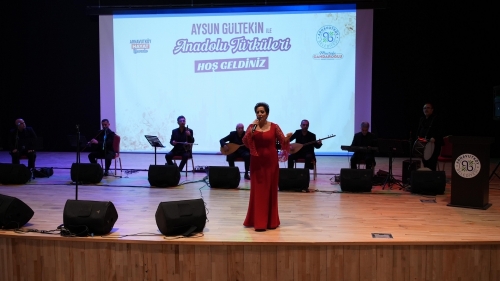 Türk halk müziğinin usta ismi Aysun Gültekin, Arnavutköy Kültür Merkezi’nde
