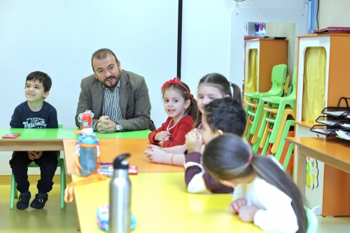 Arnavutköy Belediyesi, Başkan Mustafa Candaroğlu’nun öncülüğünde çocukların güvenli ve modern