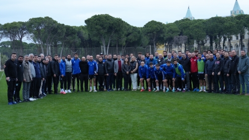 Başkan Mustafa Candaroğlu, Antalya’da kamp çalışmalarına devam eden Arnavutköy Belediye