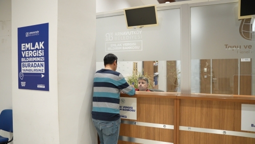 Arnavutköy Belediyesi’nin Tapu Müdürlüğü içerisinde açılan yeni hizmet noktası ile